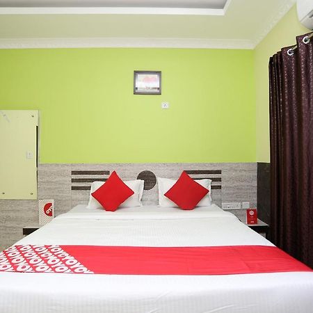 Oyo 24317 Aditya Guest House 3 Bhubaneswar Luaran gambar